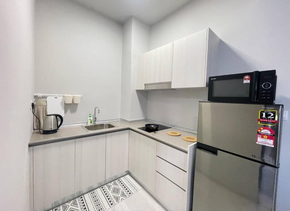 Апартаменты Jesselton Quay,2Br,4-5Pax,Mountain View Кота-Кинабалу Экстерьер фото